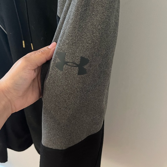 Mens Under Armour grey and black light jacket - Picture 3 of 8